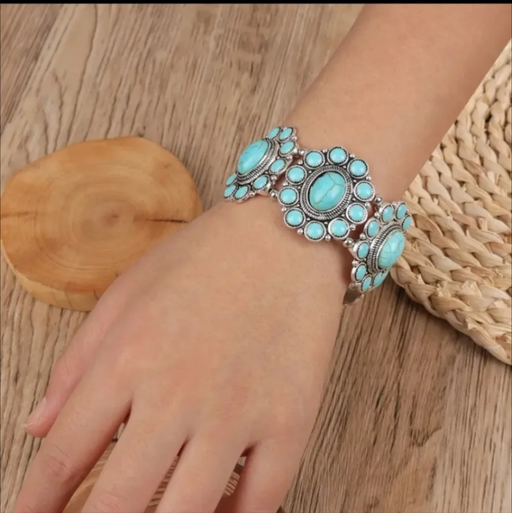 Natural Turquoise Boho Elastic Bracelet for Women.